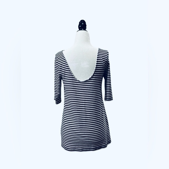 NWOT, Old Navy, 3/4 Sleeve Top, Medium, Black & White - Picture 5 of 8